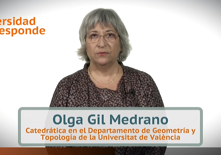 Olga Gil en el microespai La Universidad responde